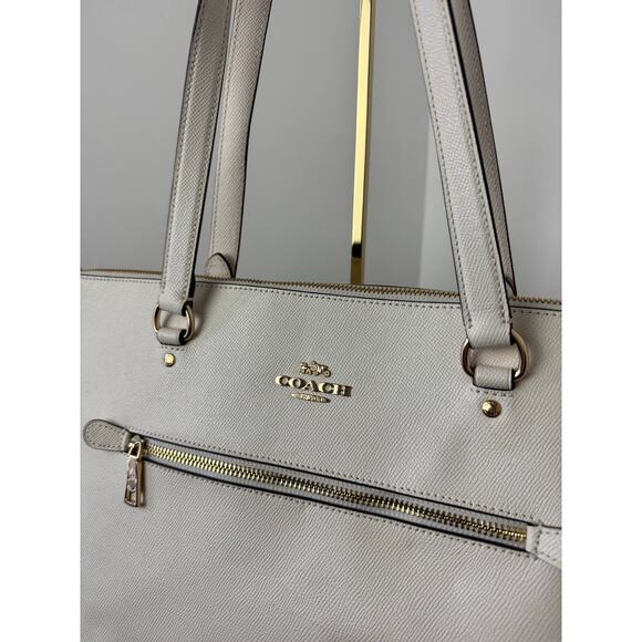 Coach Gallery Tote Gold/Chalk (off white/cream) EUC - Picture 2 of 12